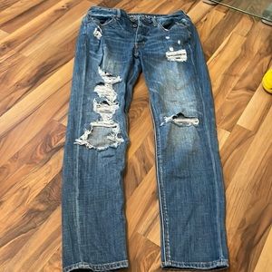 american eagle tom girl ripped jeans